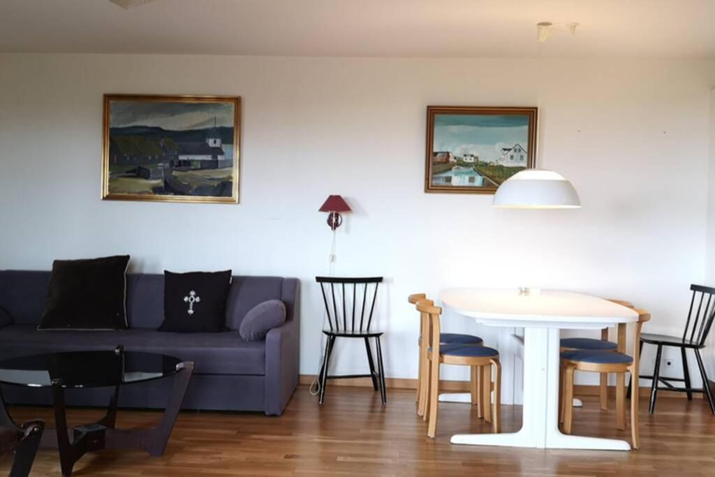 Large Apartment With Fabulous View Of Τόρσχαβν Εξωτερικό φωτογραφία